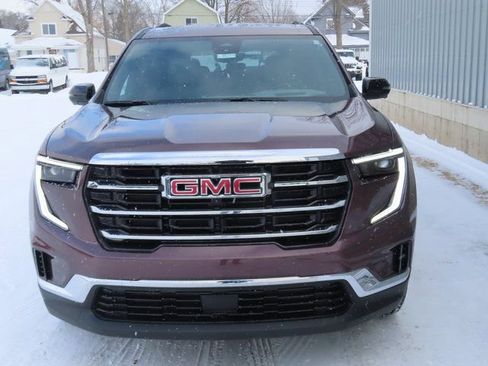 Used 2026 GMC Acadia Elevation image 11