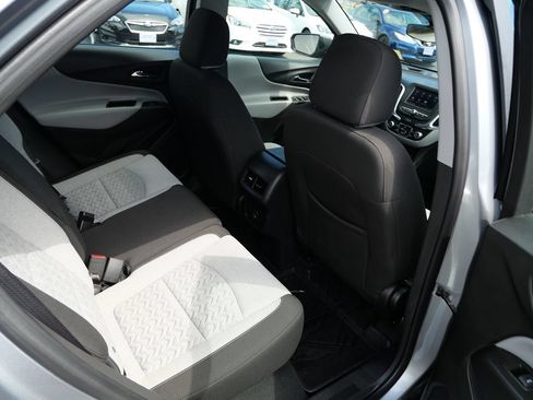 Used 2023 Chevrolet Equinox LS w/ LPO, Floor Liner Package AWD/4WD image 22