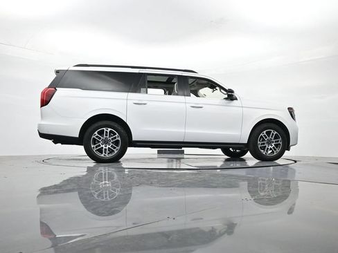 Certified 2025 Ford Expedition Max Active AWD/4WD image 37