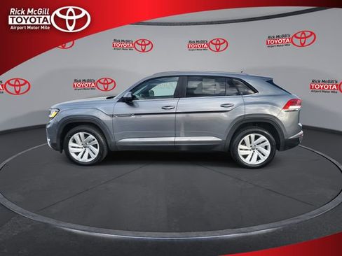 Used 2020 Volkswagen Atlas Cross Sport SE image 5