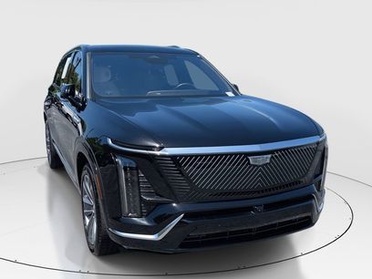 Used 2026 Cadillac Vistiq Luxury w/ LPO, Premium Carpet Package