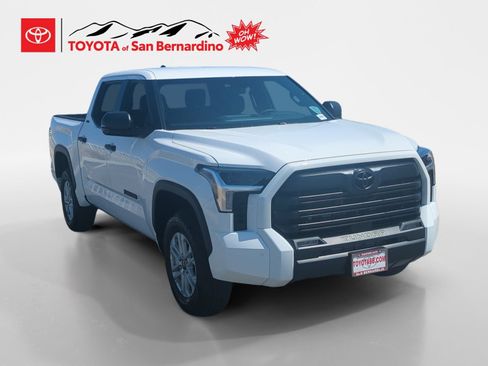New 2026 Toyota Tundra SR5 AWD/4WD image 7