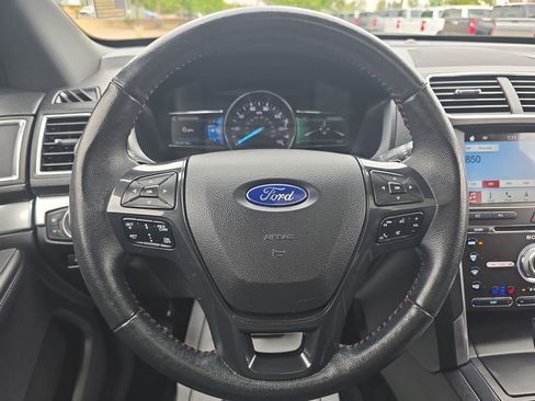 Used 2017 Ford Explorer Sport w/ Equipment Group 401A AWD/4WD image 14