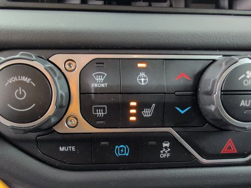 Used 2024 Jeep Wrangler Sahara w/ Technology Group image 2