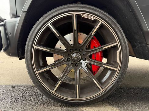 Used 2019 Mercedes-Benz G 63 AMG AMG G 63 AWD 4MATIC 4dr SUV image 12