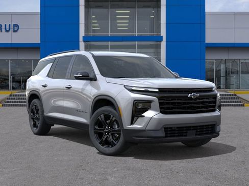 New 2027 Chevrolet Traverse LT w/ Midnight/Sport Edition AWD/4WD image 7