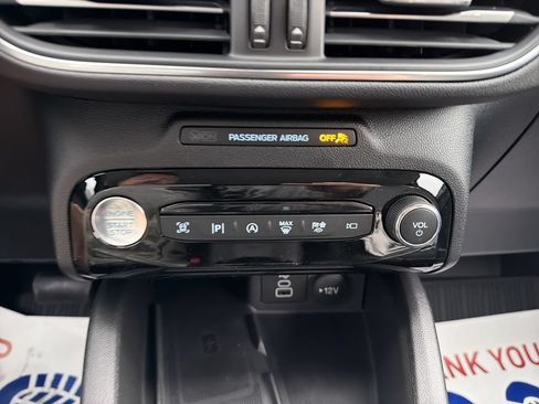 New 2026 Ford Escape Platinum w/ Premium Technology Package AWD/4WD image 21