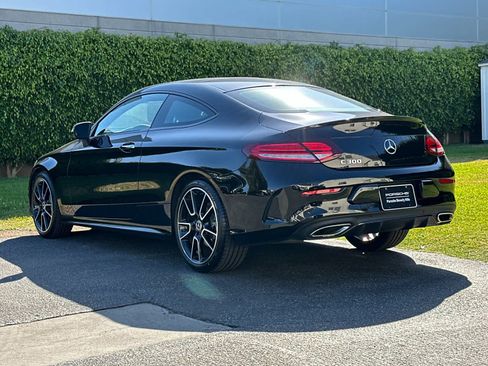 Used 2022 Mercedes-Benz C 300 Coupe image 3