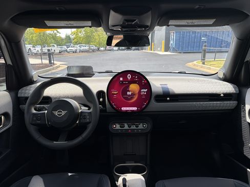 Used 2025 MINI Cooper S FWD image 21