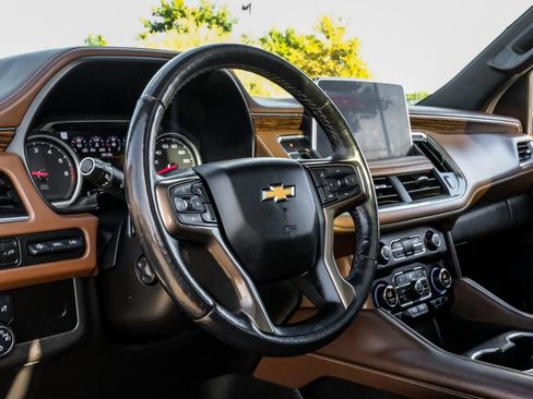 Used 2021 Chevrolet Tahoe High Country AWD/4WD image 14