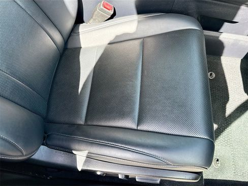 Used 2017 Lexus RX 350 FWD w/ Accessory Package image 32