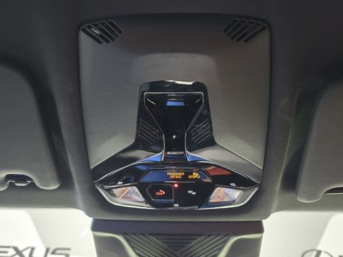 Used 2023 BMW X1 xDrive28i image 19