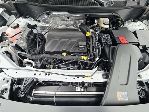 New 2026 Chevrolet Trax RS w/ Driver Confidence Package FWD image 12