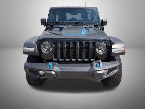 Used 2023 Jeep Wrangler Unlimited Rubicon 4xe w/ Cold Weather Group AWD/4WD image 7