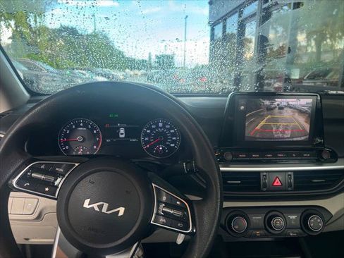 Used 2023 Kia Forte LXS w/ LXS Technology Package FWD image 22