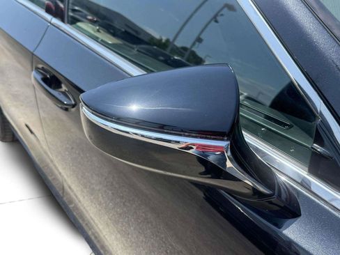 Used 2024 Lexus ES 350 w/ Premium Package FWD image 10