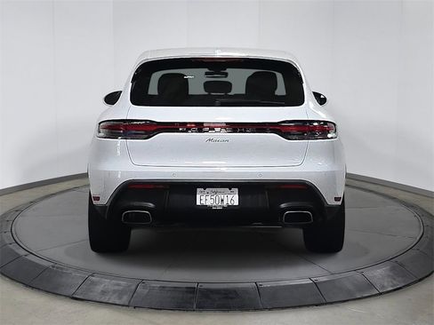 Used 2024 Porsche Macan image 6