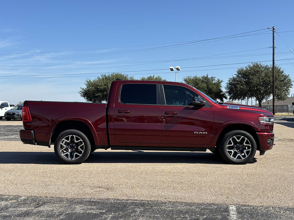 Used 2025 RAM 1500 Laramie w/ Laramie Southwest Edition AWD/4WD image 4