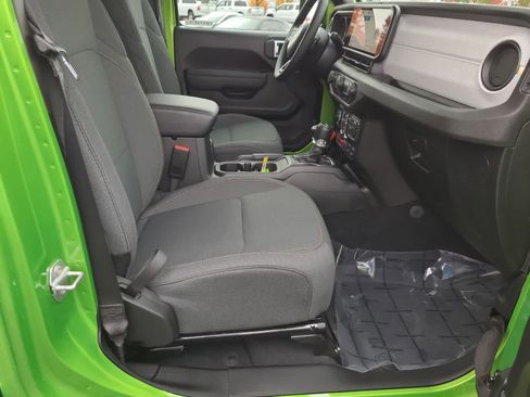 New 2026 Jeep Wrangler Unlimited Sport image 22