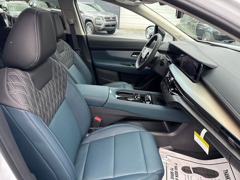 New 2026 Nissan Murano Platinum w/ Cargo Package AWD/4WD image 30