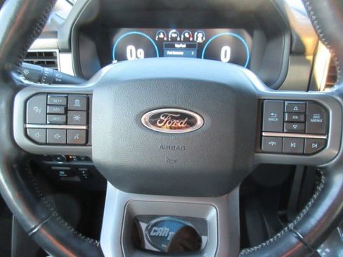 Used 2022 Ford F150 Lariat w/ Equipment Group 502A High AWD/4WD image 33