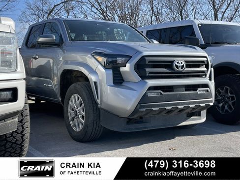 Used 2024 Toyota Tacoma SR5 image 1
