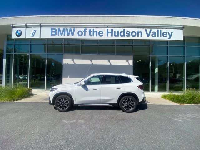 Used 2026 BMW X1 xDrive28i w/ Convenience Package AWD/4WD image 1