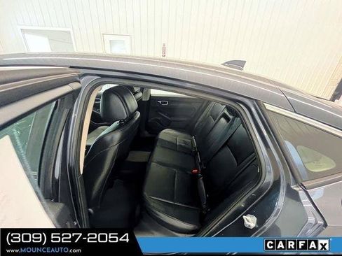 Used 2023 Honda Civic EX-L image 10