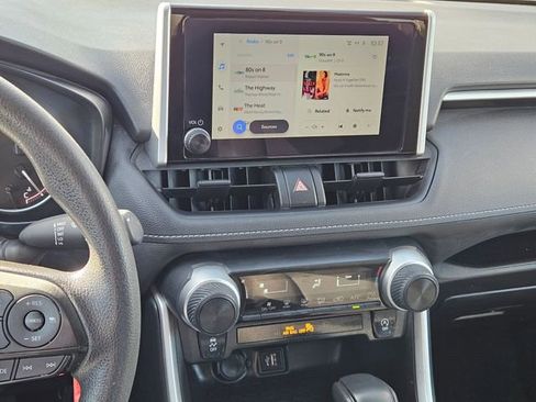 Used 2024 Toyota RAV4 LE image 11