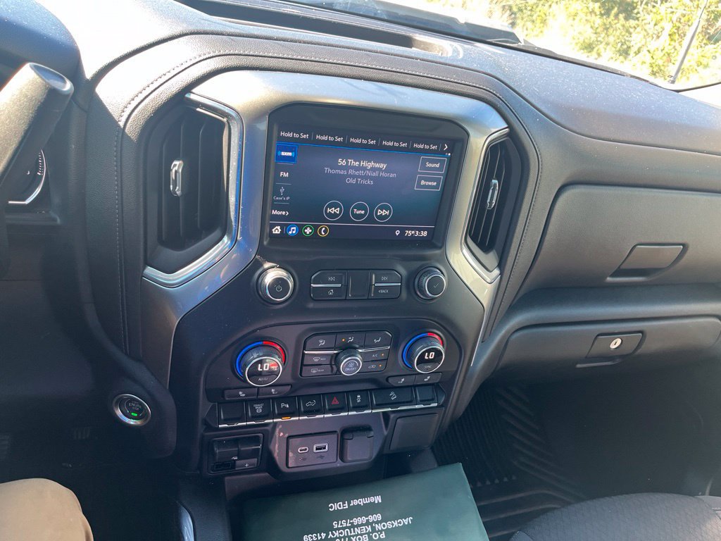 Used 2021 Chevrolet Silverado 2500 LT w/ Z71 Sport Edition AWD/4WD image 8