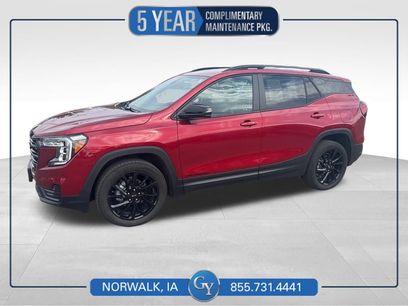 Used 2024 GMC Terrain SLE w/ Driver Convenience Package