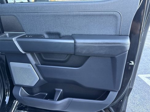 Used 2023 Ford F150 Raptor image 16