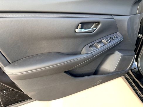 New 2025 Nissan Sentra SV image 11