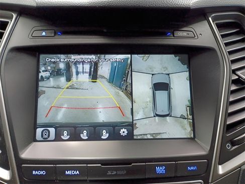 Used 2017 Hyundai Santa Fe Sport w/ 2.0T Ultimate Tech Package 05 image 17