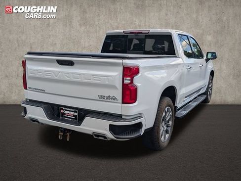 Used 2024 Chevrolet Silverado 1500 High Country w/ Technology Package AWD/4WD image 7