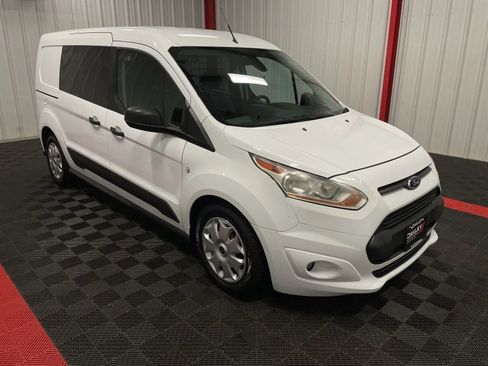 Used 2016 Ford Transit Connect XLT image 5