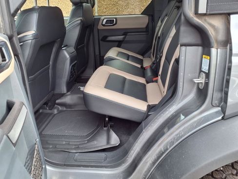 Used 2024 Ford Bronco Wildtrak AWD/4WD image 17