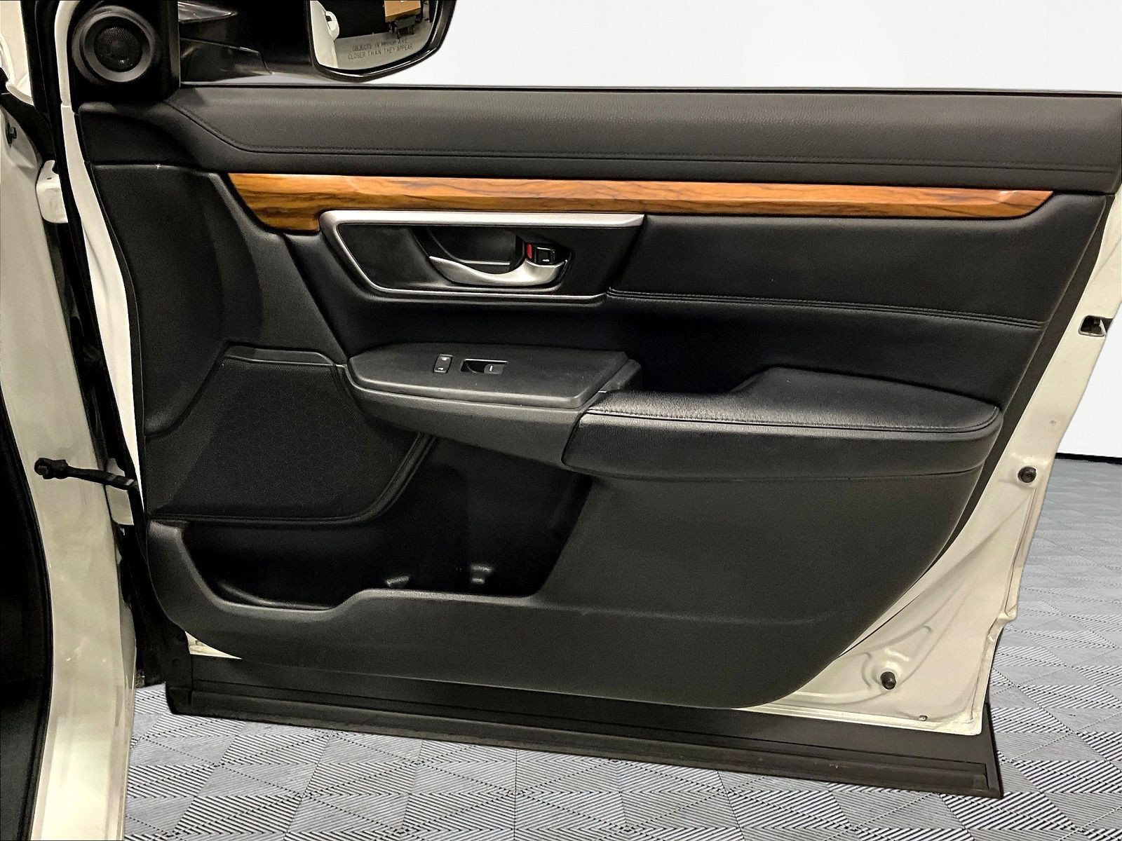 Used 2018 Honda CR-V EX-L image 29