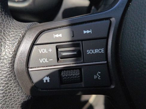 Used 2025 Honda HR-V LX image 20
