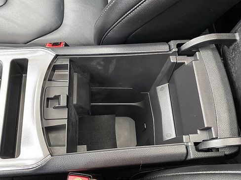 Used 2022 Ford Edge Titanium w/ Cargo Accessory Package image 53