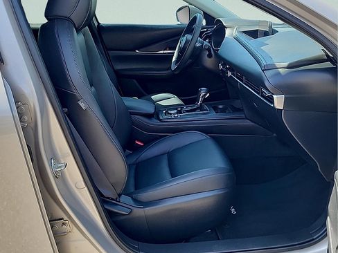 Certified 2023 MAZDA CX-30 AWD 2.5 S w/ Select Package image 9