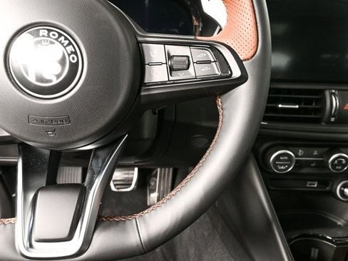 New 2025 Alfa Romeo Giulia w/ Driving Assist Package image 14