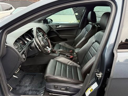 Used 2019 Volkswagen GTI Rabbit Edition image 8