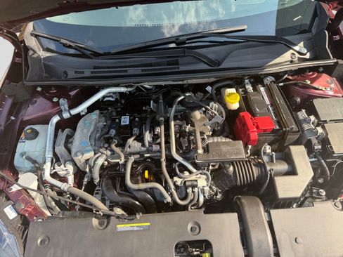 Used 2024 Nissan Sentra SV FWD image 8