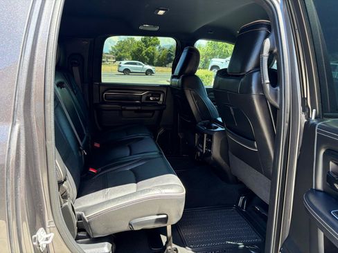 Used 2022 RAM 3500 Limited AWD/4WD image 6