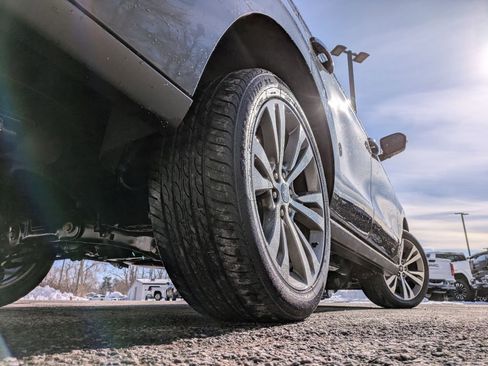 Used 2020 Ford Expedition Limited w/ Equipment Group 302A image 37