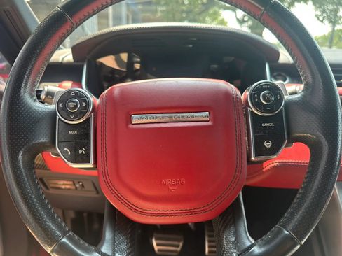 Used 2015 Land Rover Range Rover Sport SVR AWD/4WD image 17