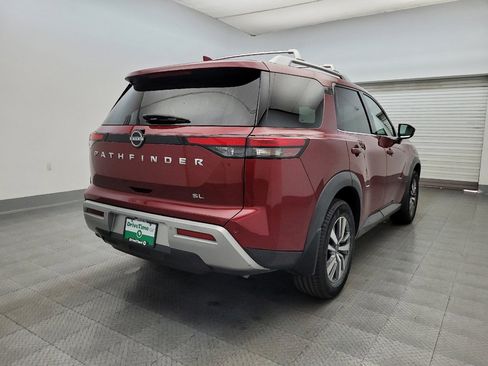 Used 2023 Nissan Pathfinder SL image 9