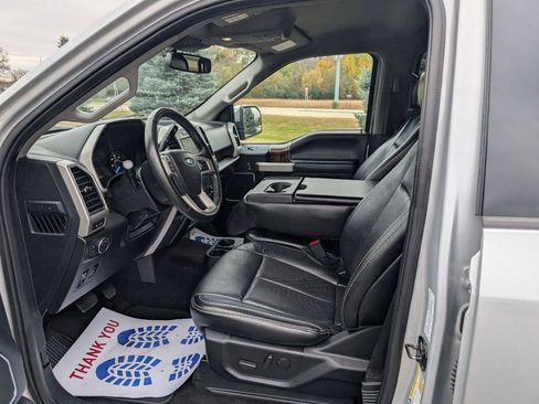 Used 2019 Ford F150 Lariat AWD/4WD image 14