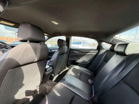 Used 2020 Honda Civic Sport image 22